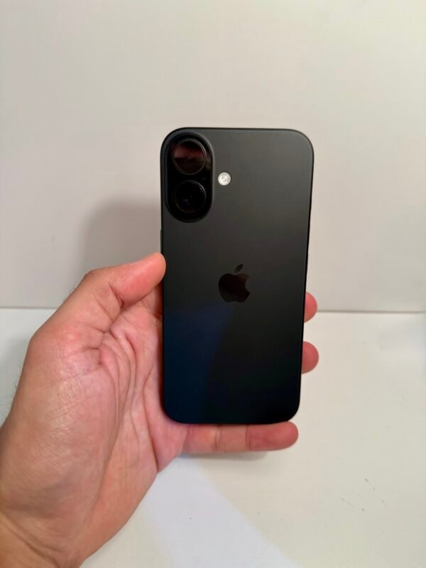 iPhone 16 128GB Preto