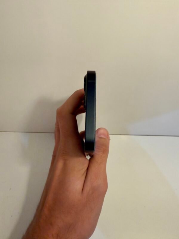 iPhone 13 128GB Preto