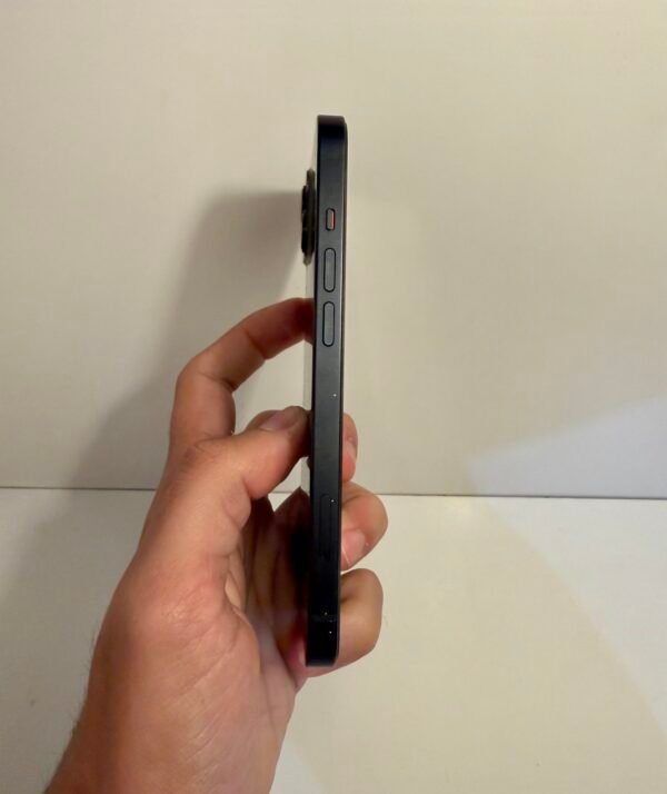 iPhone 13 128GB Preto