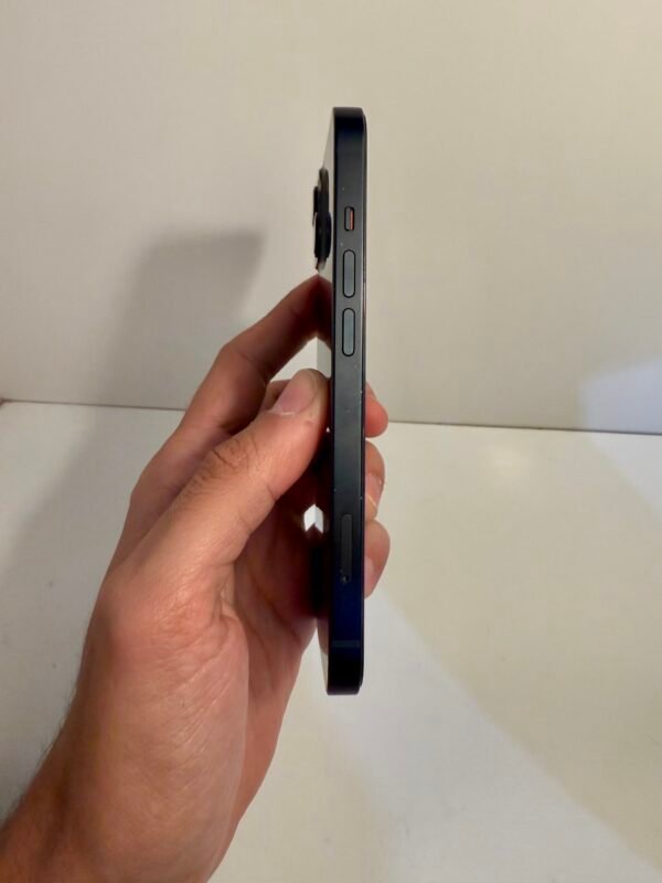 iPhone 13 128GB Preto