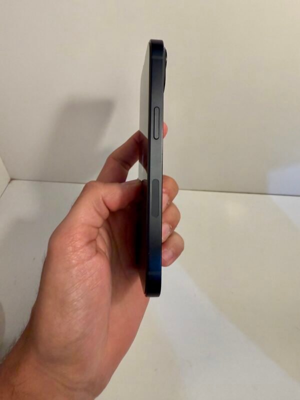 iPhone 13 128GB Preto